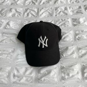 '47 New York Yankees Black MLB cap